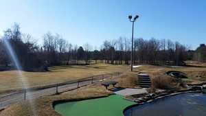 golf courses amherst ponemah center nearby