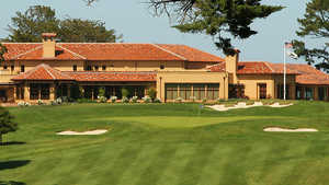 Green Hills CC: Clubhouse