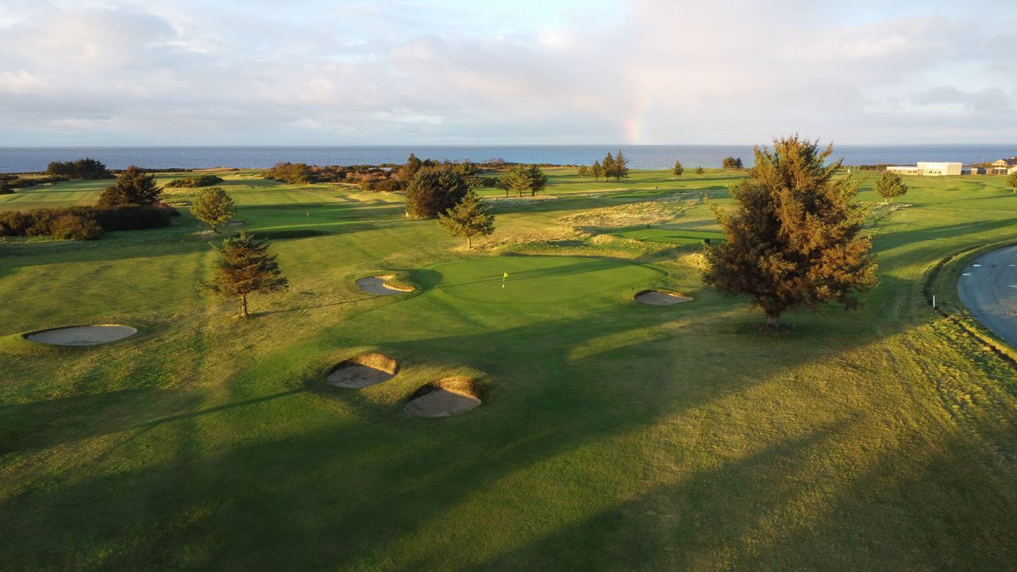 Buckpool Golf Sports & Social Club