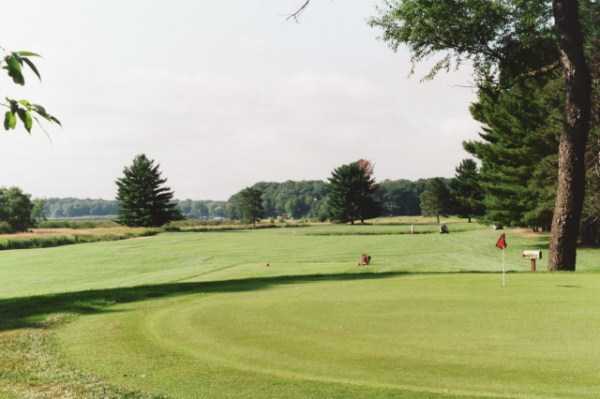 Pine Trail Golf Course in Portage, Wisconsin, USA | Golf ...