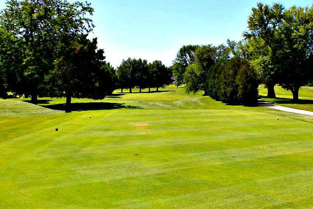 des moines golf and country club