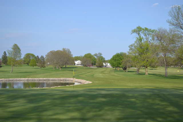 Red Carpet (Porky's), Waterloo, Iowa - Golf course information and reviews.